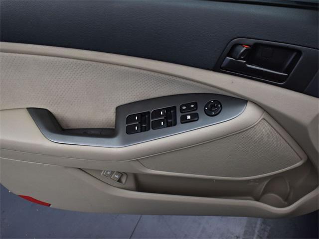 used 2011 Kia Optima car