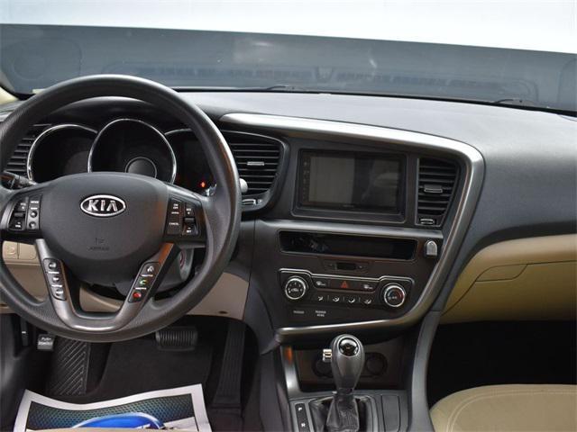 used 2011 Kia Optima car
