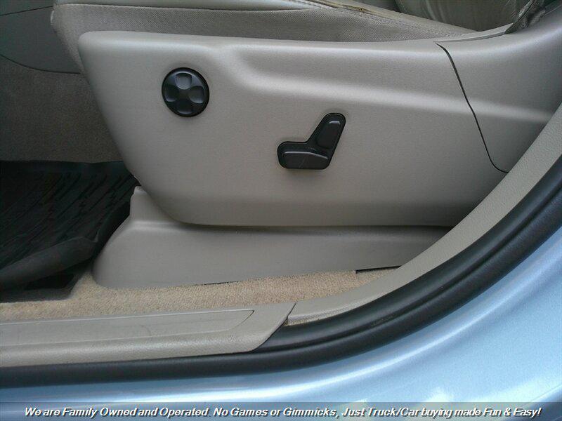 used 2013 Jeep Grand Cherokee car, priced at $10,495