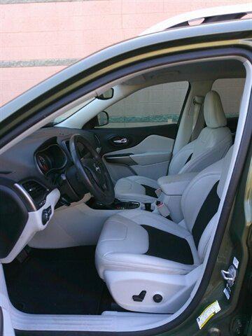 used 2021 Jeep Cherokee car, priced at $17,995