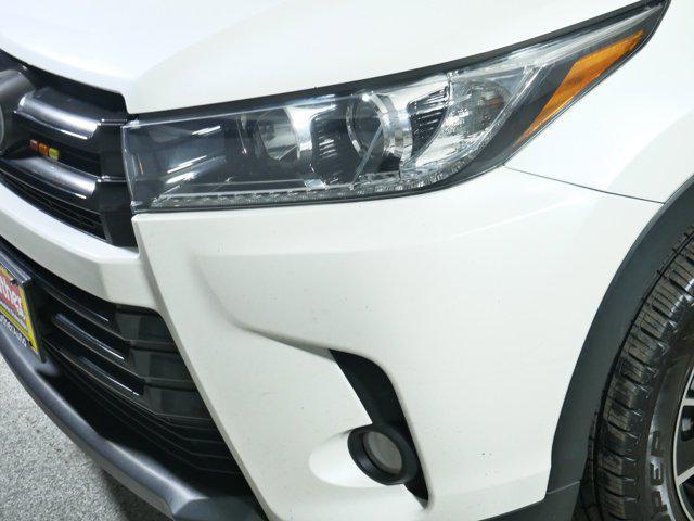 used 2017 Toyota Highlander car, priced at $18,998