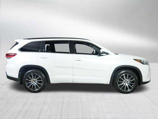 used 2017 Toyota Highlander car, priced at $18,998