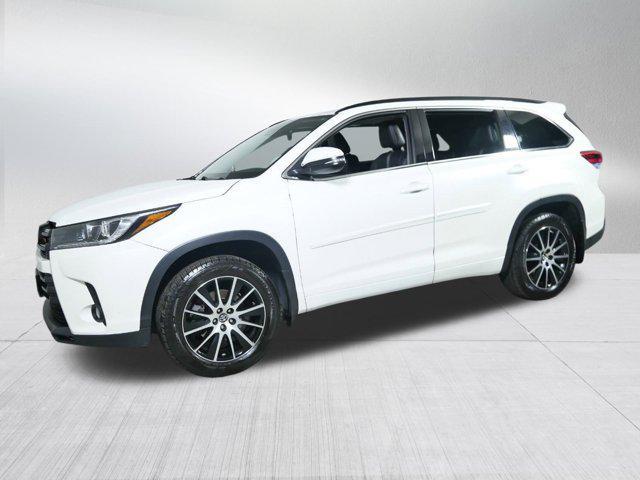 used 2017 Toyota Highlander car, priced at $18,998