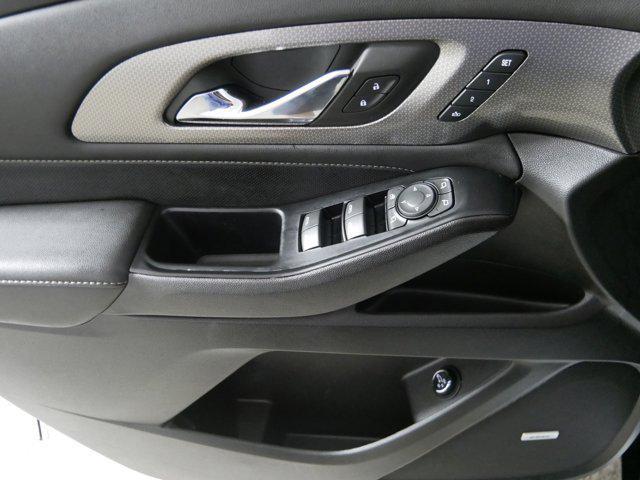 used 2023 Chevrolet Traverse car, priced at $43,678