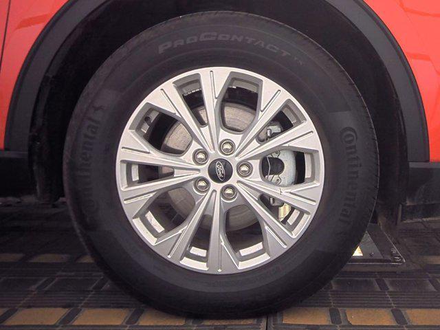 used 2024 Ford Escape car, priced at $31,998