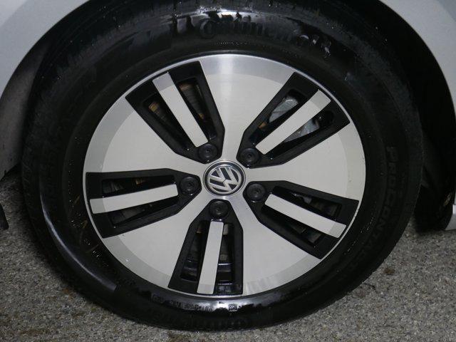 used 2015 Volkswagen e-Golf car, priced at $9,000