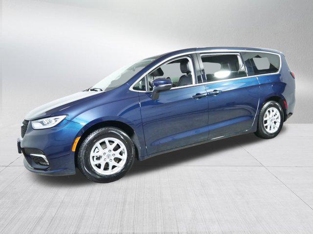 used 2023 Chrysler Pacifica car, priced at $25,298