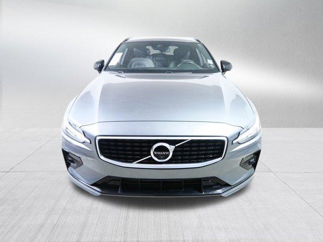 used 2020 Volvo V60 car, priced at $22,998