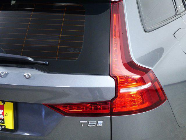 used 2020 Volvo V60 car, priced at $22,998