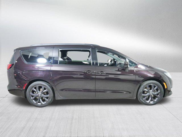 used 2019 Chrysler Pacifica car, priced at $12,998