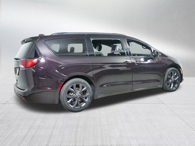 used 2019 Chrysler Pacifica car, priced at $12,998