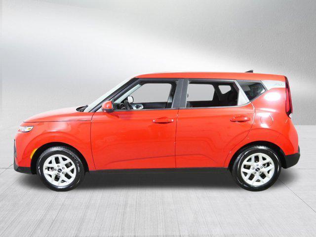 used 2022 Kia Soul car, priced at $15,368