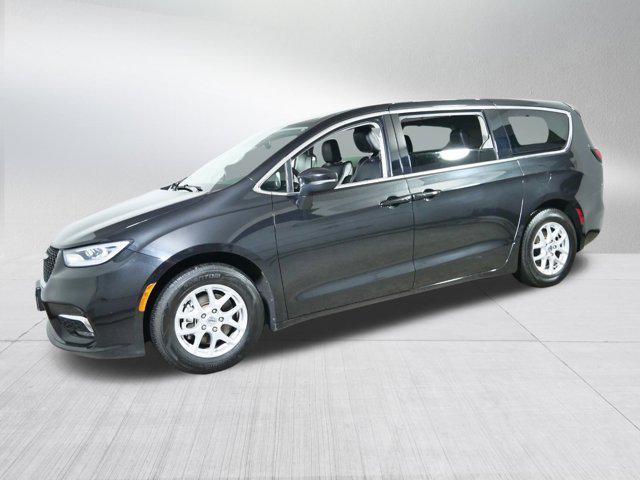 used 2023 Chrysler Pacifica car, priced at $23,000