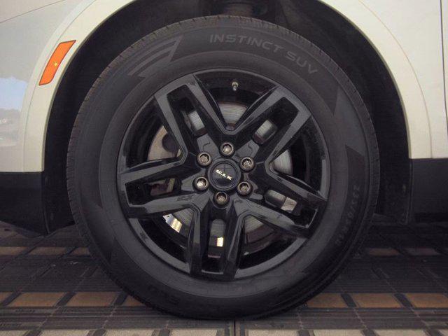 used 2017 Cadillac XT5 car, priced at $19,997