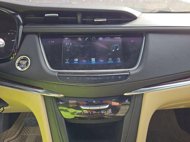 used 2017 Cadillac XT5 car, priced at $19,997