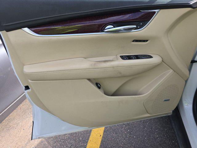 used 2017 Cadillac XT5 car, priced at $19,997