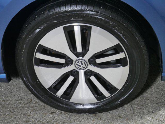 used 2016 Volkswagen e-Golf car, priced at $8,998