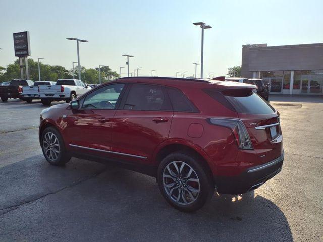 used 2023 Cadillac XT5 car, priced at $37,900