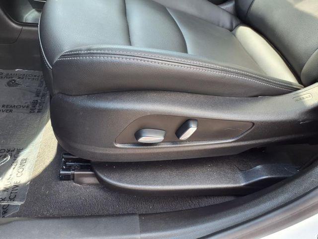 used 2022 Cadillac XT6 car, priced at $33,550