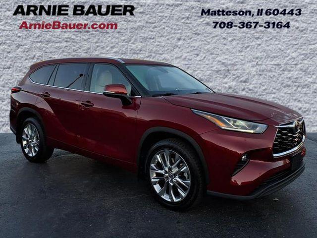 used 2021 Toyota Highlander car, priced at $35,975
