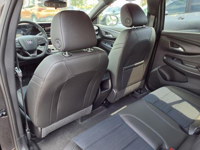 new 2025 Buick Envista car, priced at $27,030
