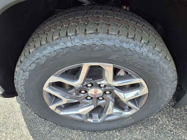 new 2025 GMC Sierra 1500 car, priced at $66,010