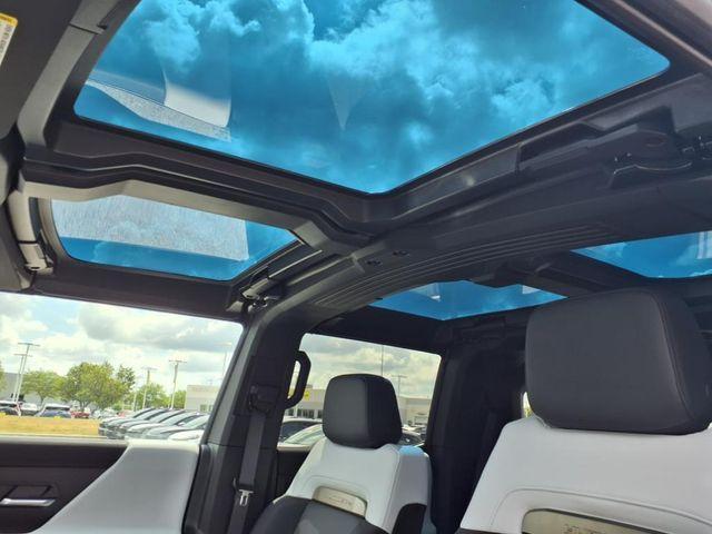 new 2025 GMC HUMMER EV SUV car, priced at $99,264