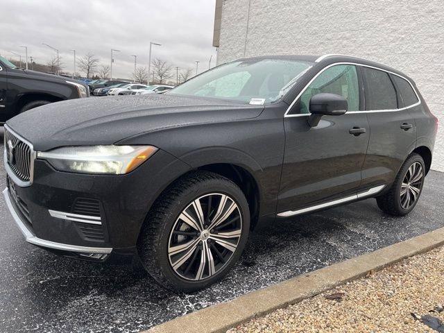 used 2022 Volvo XC60 car, priced at $37,275