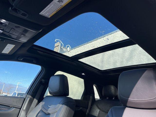 used 2023 Cadillac XT5 car, priced at $33,460