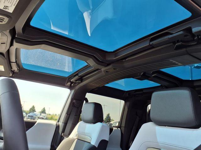 new 2025 GMC HUMMER EV Pickup car, priced at $99,610
