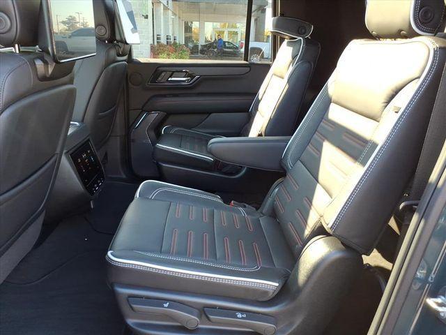 new 2025 GMC Yukon XL car, priced at $102,640