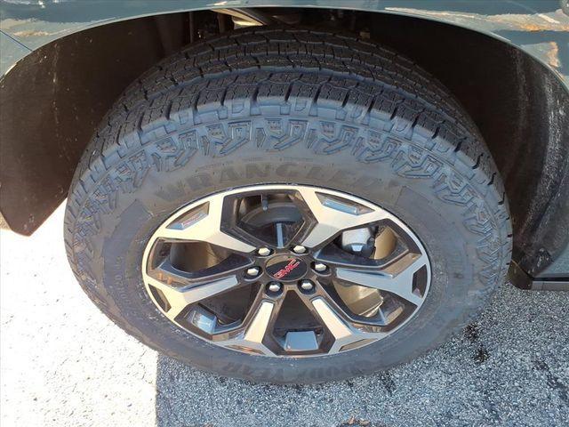 new 2025 GMC Yukon XL car, priced at $102,640