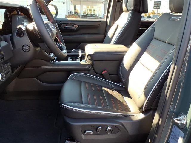 new 2025 GMC Yukon XL car, priced at $102,640