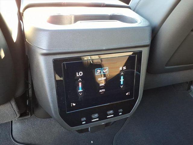 new 2025 GMC Yukon XL car, priced at $102,640