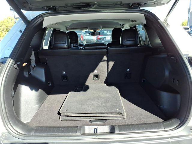 used 2019 Jeep Cherokee car, priced at $15,245