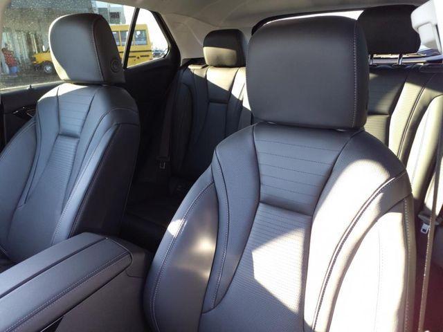 new 2025 Buick Envision car, priced at $33,999
