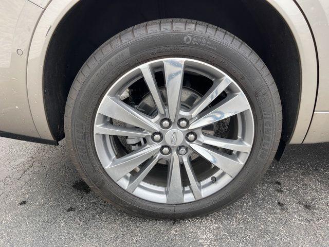 used 2022 Cadillac XT6 car, priced at $42,150