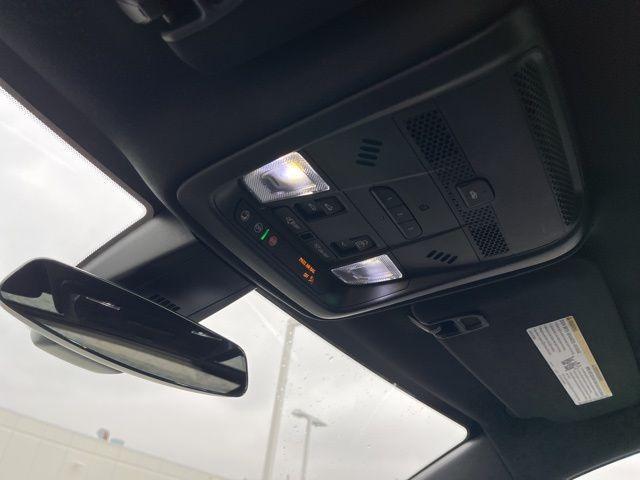 used 2023 Cadillac XT5 car, priced at $30,725