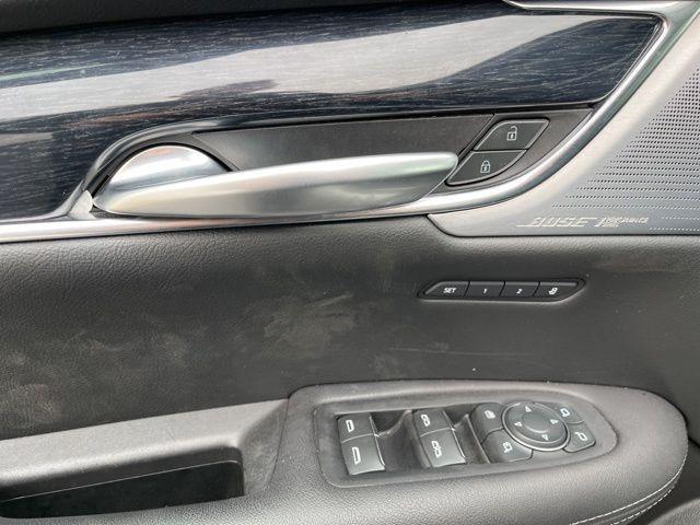 used 2023 Cadillac XT5 car, priced at $30,725