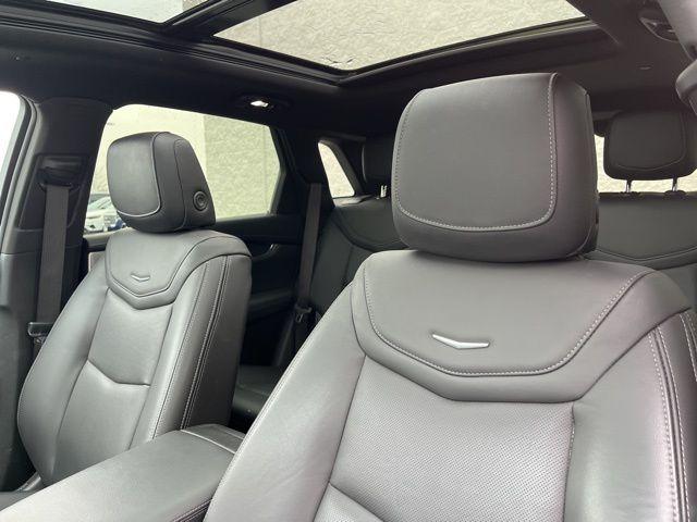 used 2023 Cadillac XT5 car, priced at $30,725