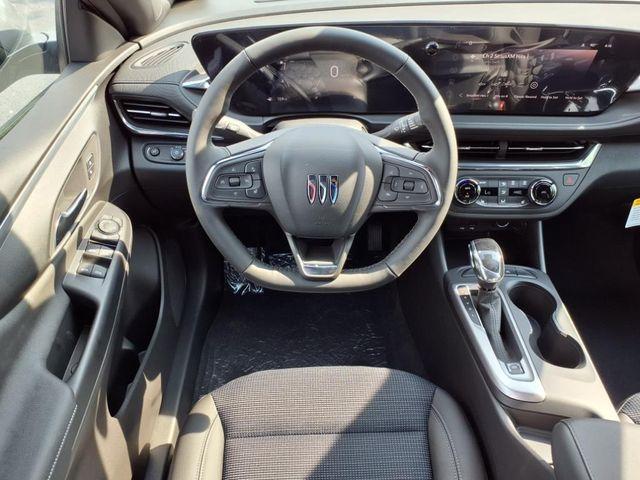 new 2025 Buick Envista car, priced at $23,980