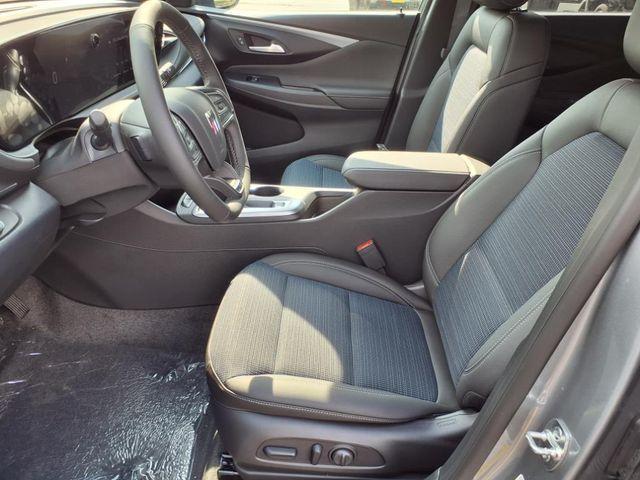 new 2025 Buick Envista car, priced at $23,980