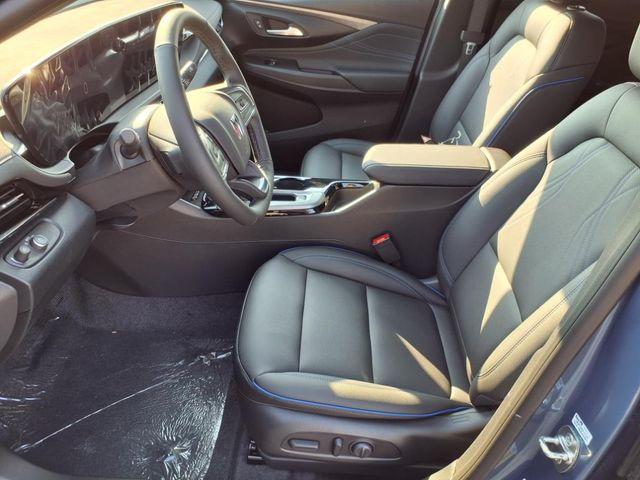 new 2025 Buick Envista car, priced at $26,980