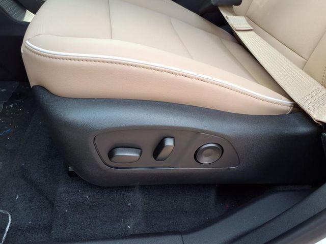 new 2025 Buick Enclave car, priced at $47,595