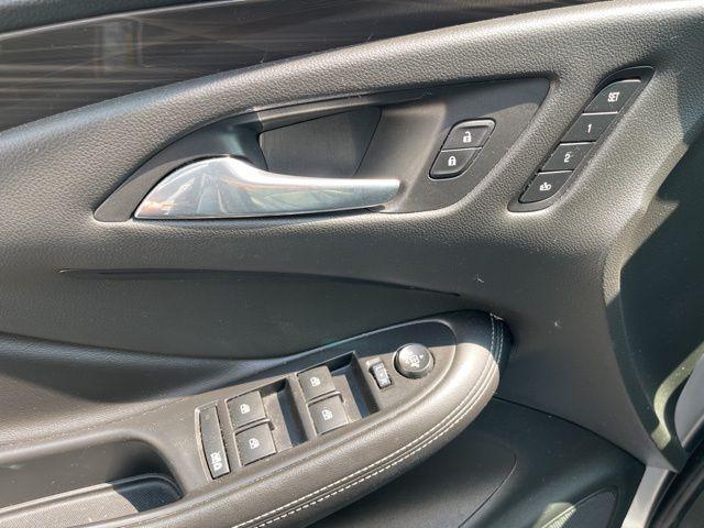 used 2019 Buick Envision car, priced at $19,990