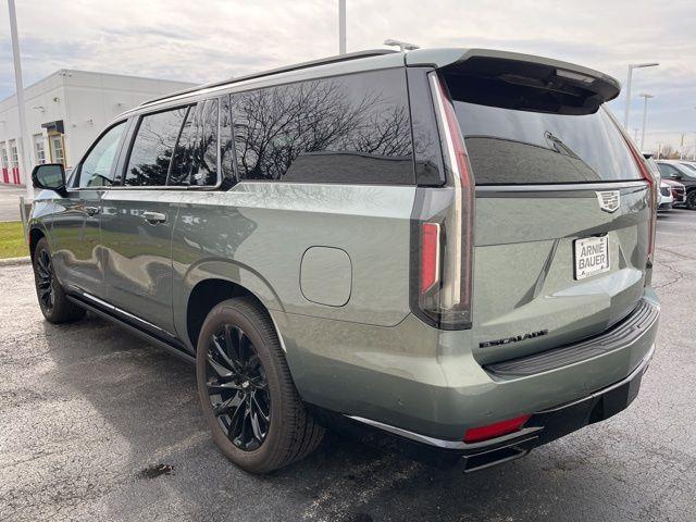 used 2023 Cadillac Escalade ESV car, priced at $89,900