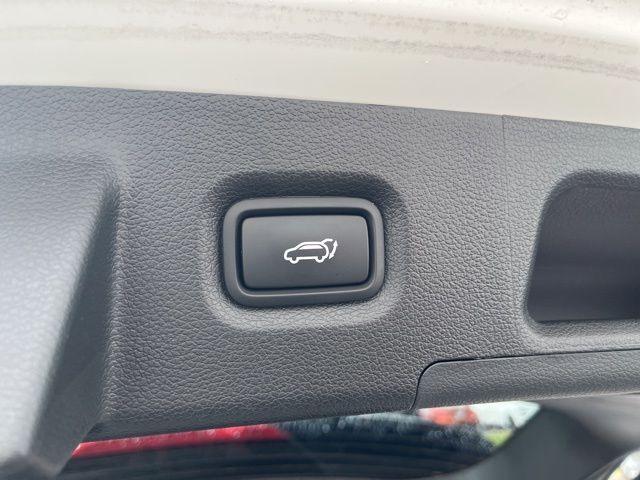 used 2023 Hyundai Santa Fe car, priced at $26,775