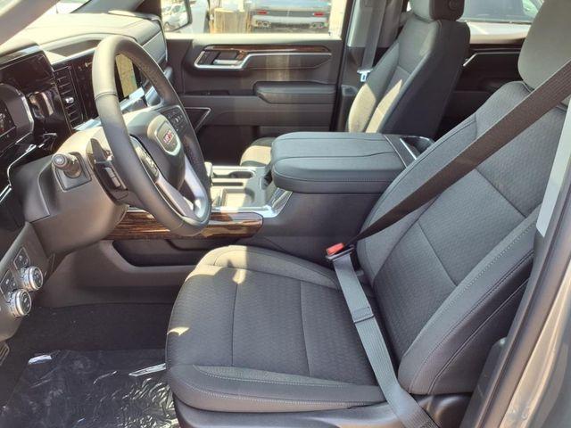 new 2025 GMC Sierra 1500 car, priced at $55,680