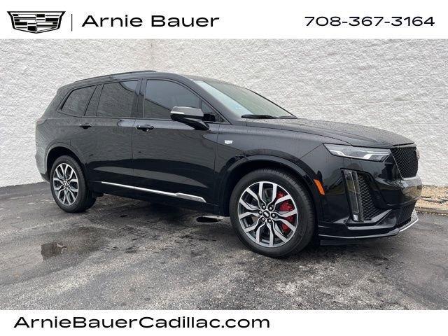 used 2022 Cadillac XT6 car, priced at $40,675