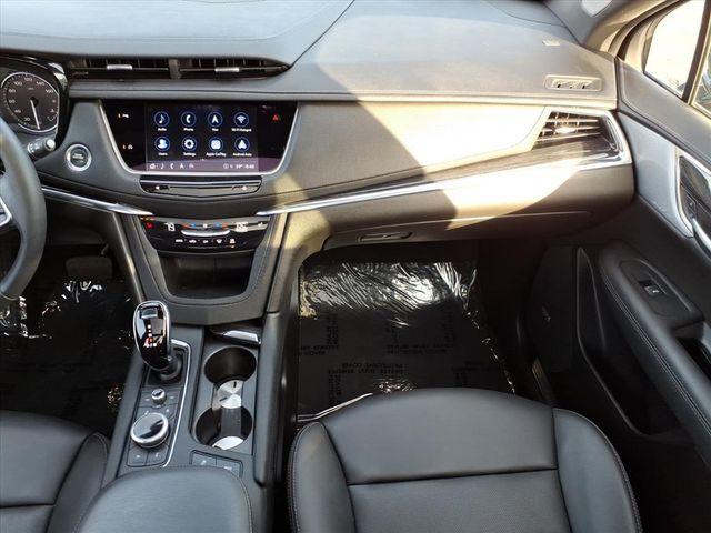 used 2023 Cadillac XT5 car, priced at $34,750